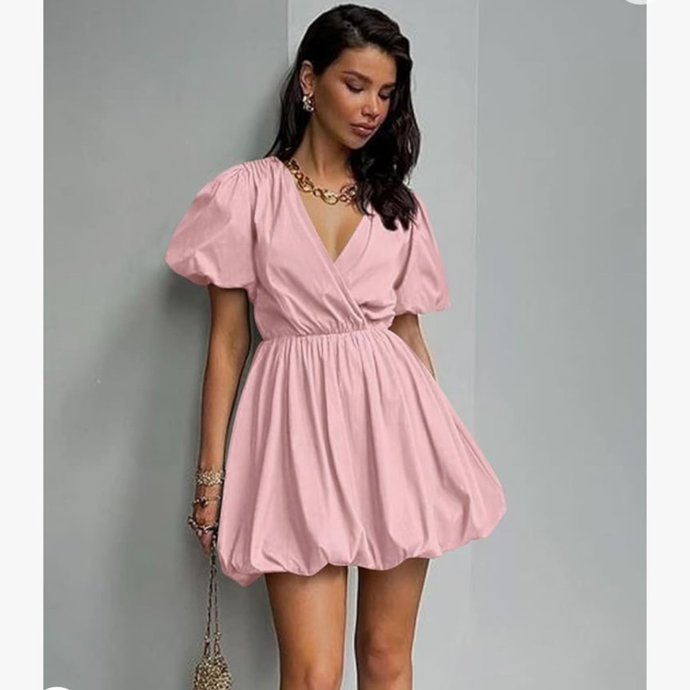 Women’s  short, puffy sleeve, flare dress SIZE L